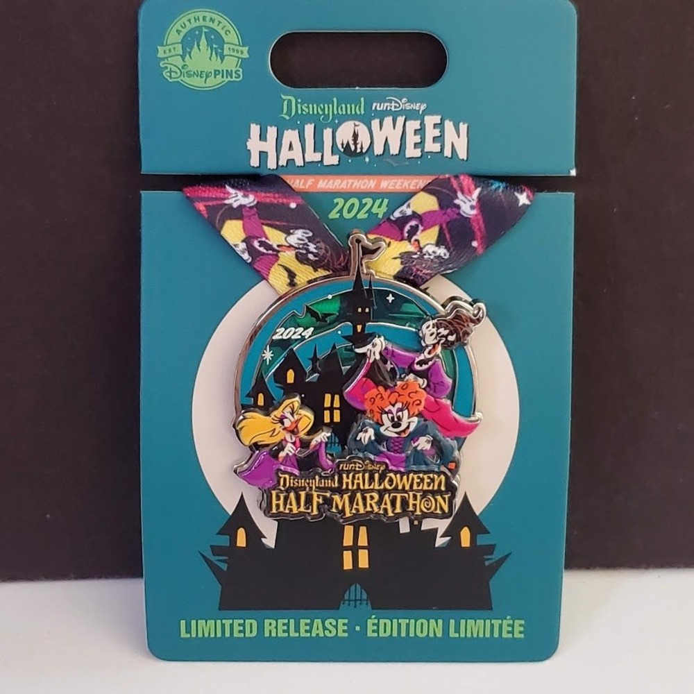 DISNEY runDisney 2024 Pin Disneyland Halloween Half Marathon With Ribbon NWT